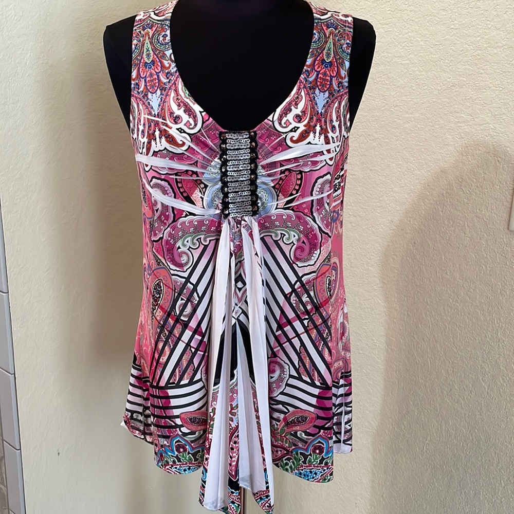 World Unity Boho Style Sleeveless Top, Size Medium